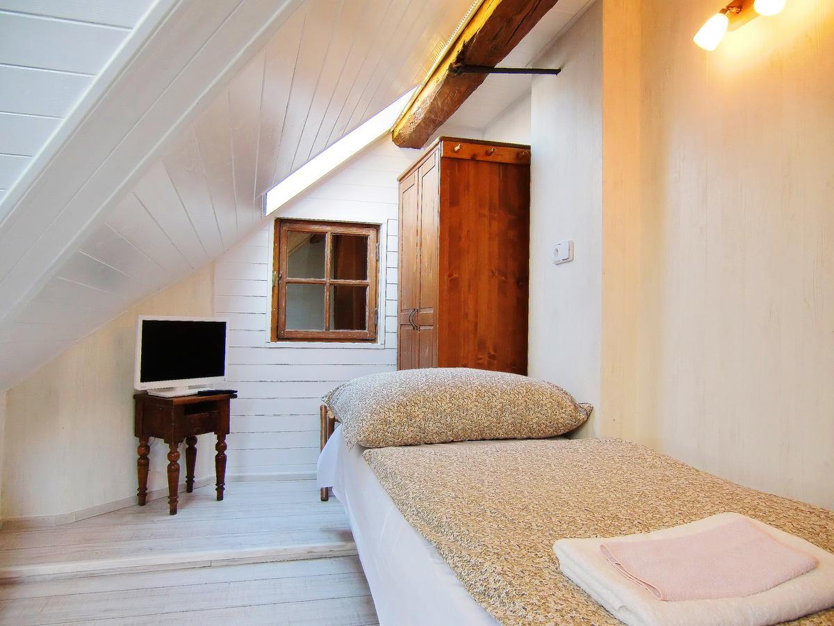 Apartahotel Alice House 3*
