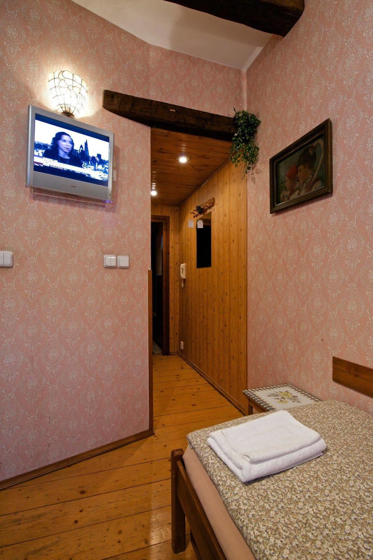 Alice House Apartahotel