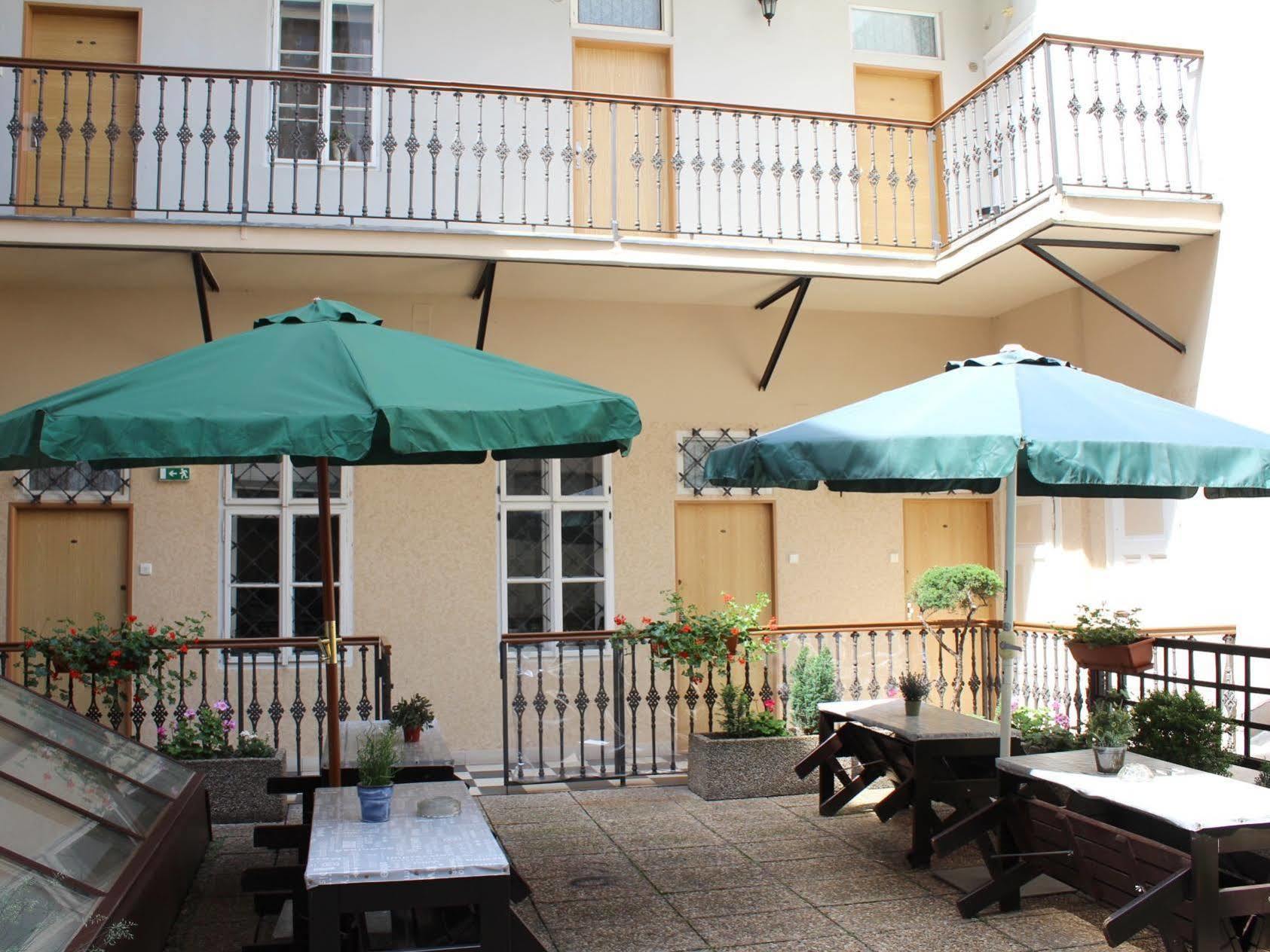 Alice House 3* Praga
