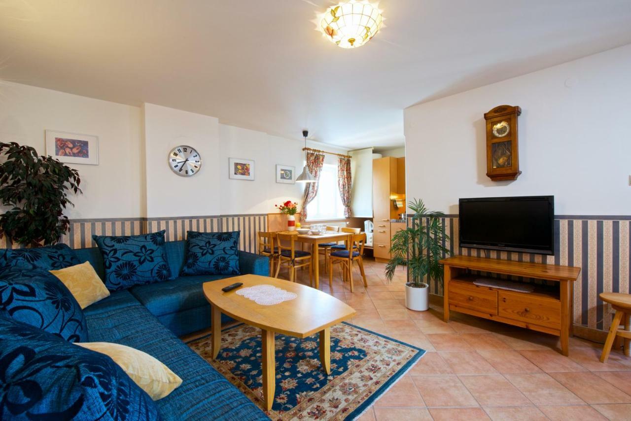 Alice House Apartahotel 3*